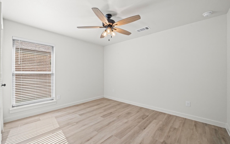 2013 Cottonwood Avenue, Wolfforth, TX 79382, 3 Bedrooms Bedrooms, ,2 BathroomsBathrooms,Residential,For Sale,2013 Cottonwood Avenue,0,202603318