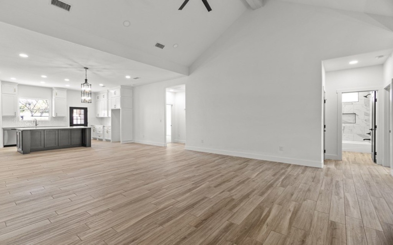 707 NW 6th St, Andrews, TX 79714, 4 Habitaciones Habitaciones , ,3 BañosBaños,Residential,En Venta,707 NW 6th St,0,173311