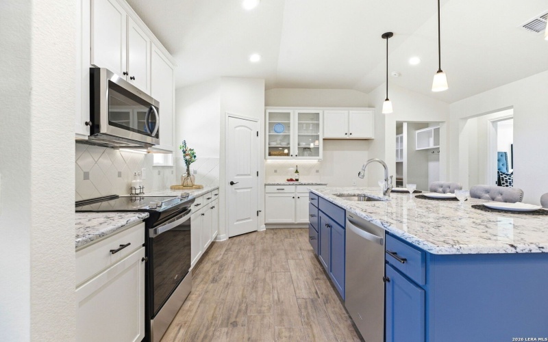 684 Appaloosa, Fischer, TX 78623, 3 Habitaciones Habitaciones , ,2 BañosBaños,Residential,En Venta,684 Appaloosa,0,1950326