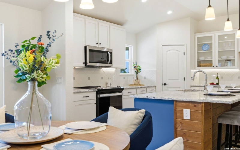 684 Appaloosa, Fischer, TX 78623, 3 Habitaciones Habitaciones , ,2 BañosBaños,Residential,En Venta,684 Appaloosa,0,1950326