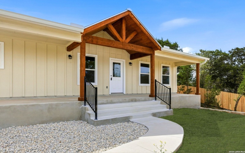 684 Appaloosa, Fischer, TX 78623, 3 Habitaciones Habitaciones , ,2 BañosBaños,Residential,En Venta,684 Appaloosa,0,1950326