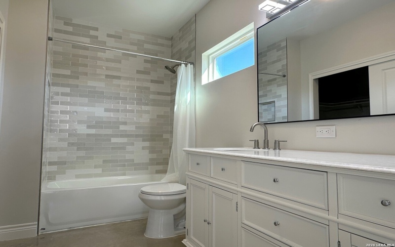 1722 N Center St, San Antonio, TX 78202, 3 Habitaciones Habitaciones , ,2 BañosBaños,Residential,En Venta,1722 N Center St,0,1950986