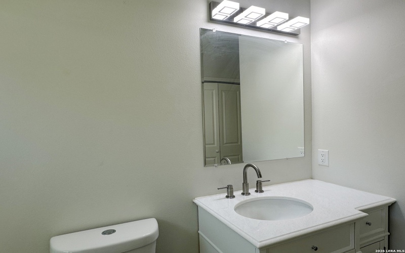 1722 N Center St, San Antonio, TX 78202, 3 Habitaciones Habitaciones , ,2 BañosBaños,Residential,En Venta,1722 N Center St,0,1950986