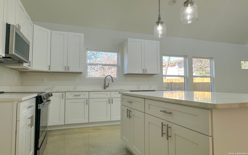 1722 N Center St, San Antonio, TX 78202, 3 Habitaciones Habitaciones , ,2 BañosBaños,Residential,En Venta,1722 N Center St,0,1950986