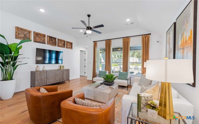 101 Blackberry Cove, Georgetown, TX 78628, 3 Bedrooms Bedrooms, ,2 BathroomsBathrooms,Residential,For Sale,101 Blackberry Cove,0,608058