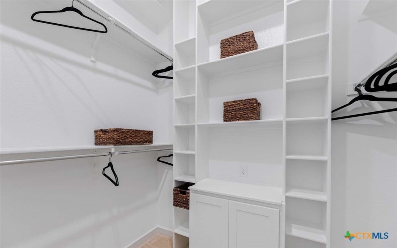 101 Blackberry Cove, Georgetown, TX 78628, 3 Bedrooms Bedrooms, ,2 BathroomsBathrooms,Residential,For Sale,101 Blackberry Cove,0,608058