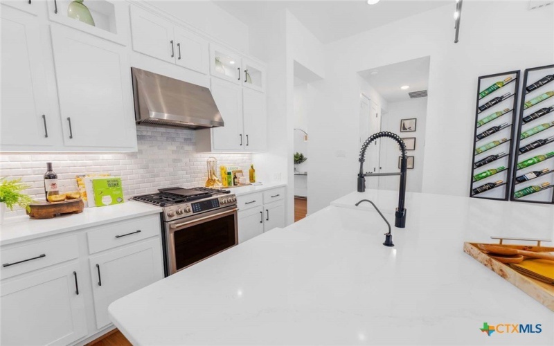 101 Blackberry Cove, Georgetown, TX 78628, 3 Bedrooms Bedrooms, ,2 BathroomsBathrooms,Residential,For Sale,101 Blackberry Cove,0,608058