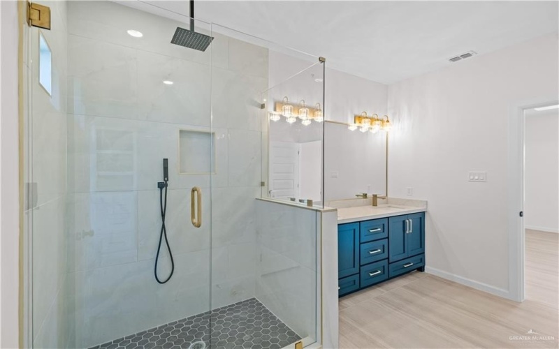 1704 Foxtail Street, Donna, TX 78537, 3 Bedrooms Bedrooms, ,2 BathroomsBathrooms,Residential,For Sale,1704 Foxtail Street,0,498771