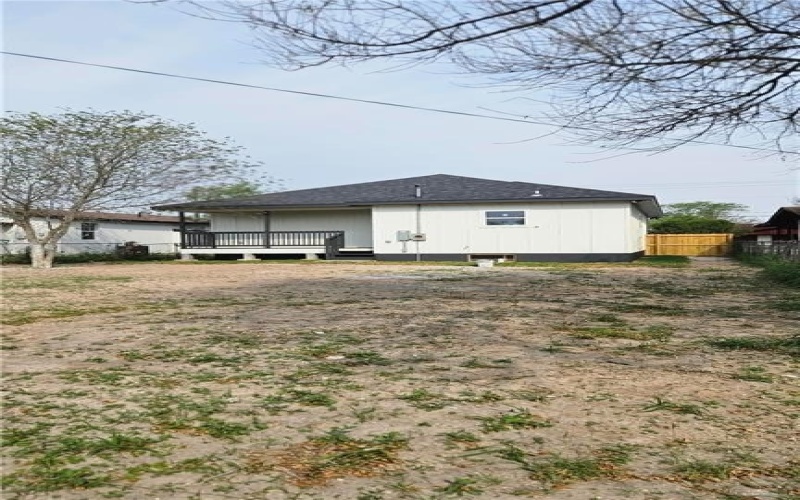 706 E Stubbs Street, Edinburg, TX 78539, 3 Bedrooms Bedrooms, ,2 BathroomsBathrooms,Residential,For Sale,706 E Stubbs Street,0,498793