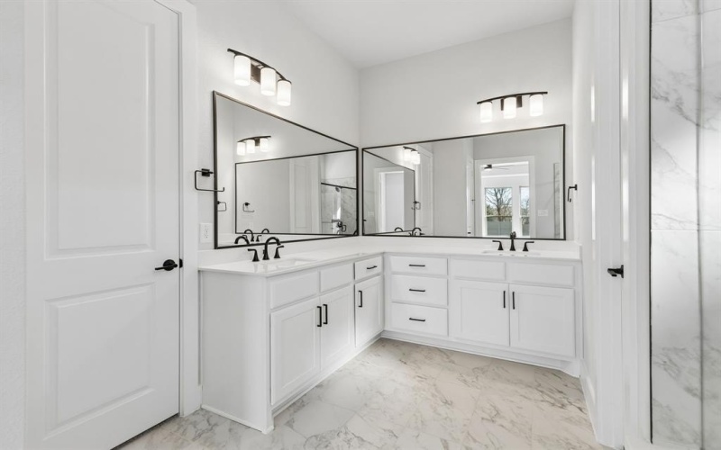 4701 Bishop Street, McKinney, TX 75071, 4 Bedrooms Bedrooms, ,3 BathroomsBathrooms,Residential,For Sale,4701 Bishop Street,0,21206905