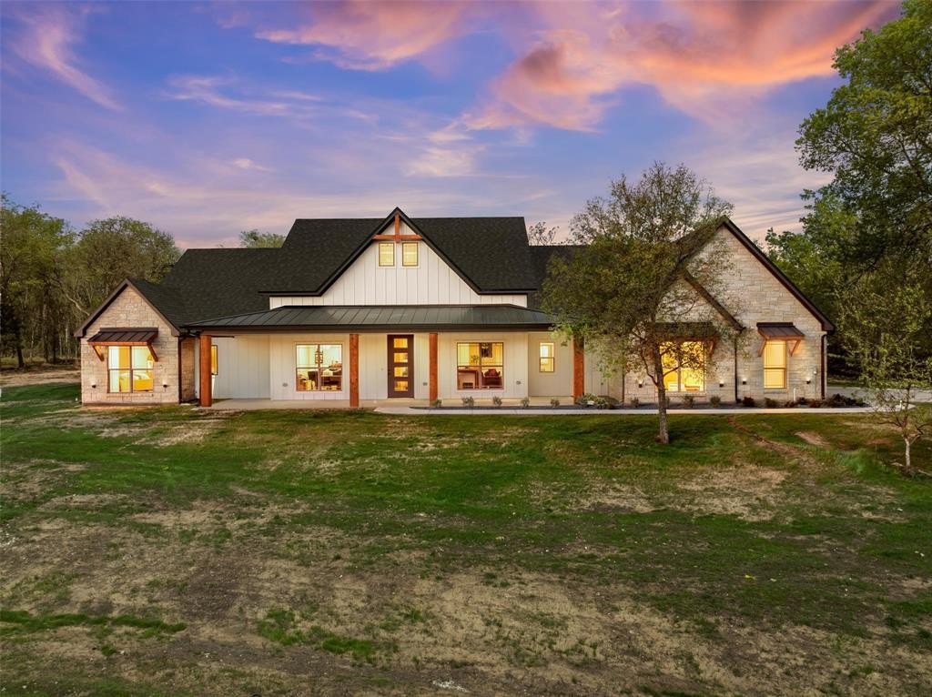 317 N Big Red Way, China Spring, TX 76633, 4 Bedrooms Bedrooms, ,3 BathroomsBathrooms,Residential,For Sale,317 N Big Red Way,0,21212757