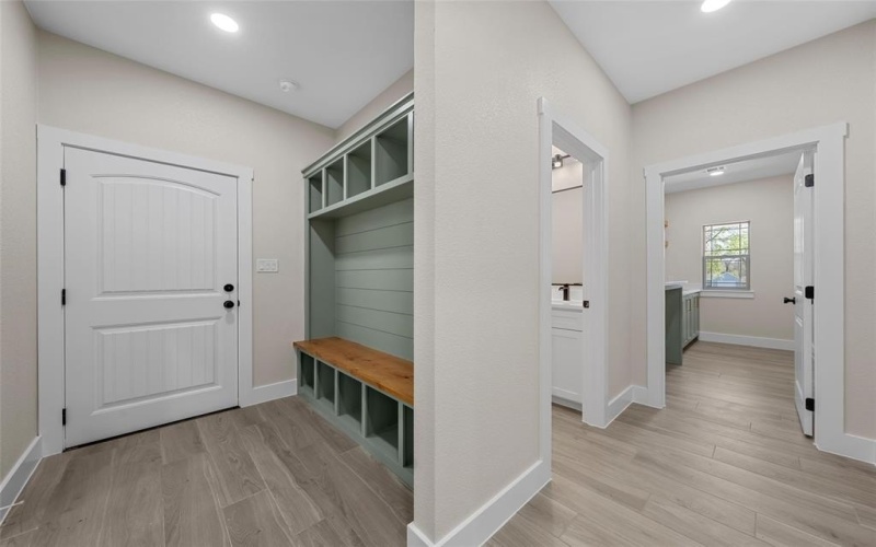 317 N Big Red Way, China Spring, TX 76633, 4 Bedrooms Bedrooms, ,3 BathroomsBathrooms,Residential,For Sale,317 N Big Red Way,0,21212757