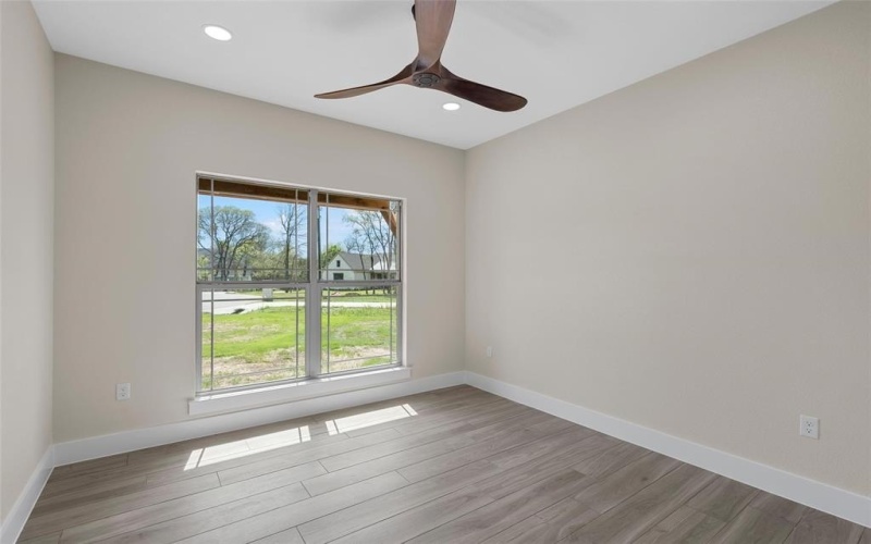 317 N Big Red Way, China Spring, TX 76633, 4 Bedrooms Bedrooms, ,3 BathroomsBathrooms,Residential,For Sale,317 N Big Red Way,0,21212757