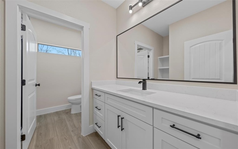 317 N Big Red Way, China Spring, TX 76633, 4 Bedrooms Bedrooms, ,3 BathroomsBathrooms,Residential,For Sale,317 N Big Red Way,0,21212757