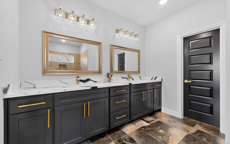 1518 County Road 4761, Sulphur Springs, TX 75482, 4 Bedrooms Bedrooms, ,3 BathroomsBathrooms,Residential,For Sale,1518 County Road 4761,0,21213136