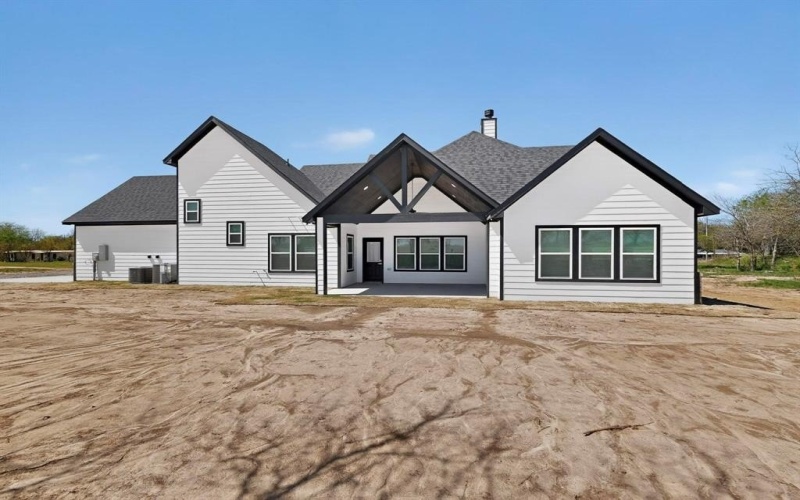 1518 County Road 4761, Sulphur Springs, TX 75482, 4 Bedrooms Bedrooms, ,3 BathroomsBathrooms,Residential,For Sale,1518 County Road 4761,0,21213136