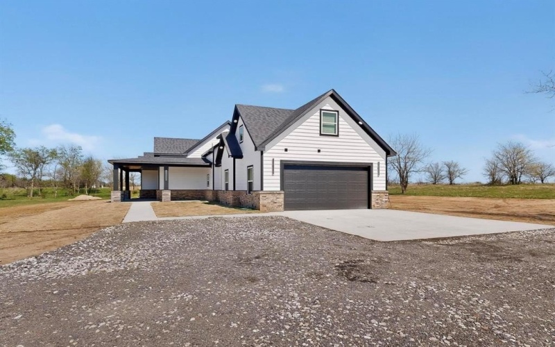 1518 County Road 4761, Sulphur Springs, TX 75482, 4 Bedrooms Bedrooms, ,3 BathroomsBathrooms,Residential,For Sale,1518 County Road 4761,0,21213136