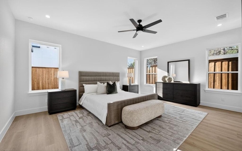 3215 Wake Street, Dallas, TX 75212, 4 Habitaciones Habitaciones , ,5 BañosBaños,Residential,En Venta,3215 Wake Street,0,21213229