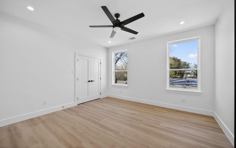 3215 Wake Street, Dallas, TX 75212, 4 Habitaciones Habitaciones , ,5 BañosBaños,Residential,En Venta,3215 Wake Street,0,21213229