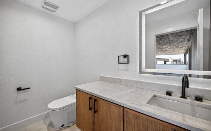 3215 Wake Street, Dallas, TX 75212, 4 Habitaciones Habitaciones , ,5 BañosBaños,Residential,En Venta,3215 Wake Street,0,21213229