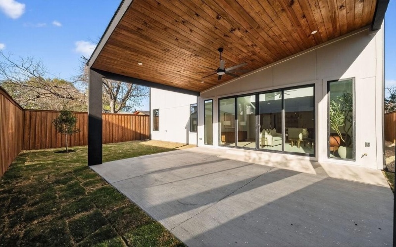 3215 Wake Street, Dallas, TX 75212, 4 Habitaciones Habitaciones , ,5 BañosBaños,Residential,En Venta,3215 Wake Street,0,21213229