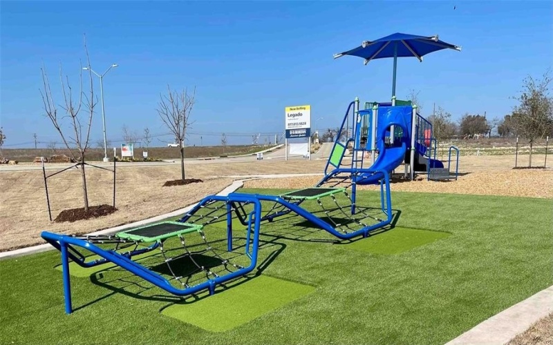 1918 CHEROKEE Lane, Cleburne, TX 76033, 4 Habitaciones Habitaciones , ,3 BañosBaños,Residential,En Venta,1918 CHEROKEE Lane,0,21213592