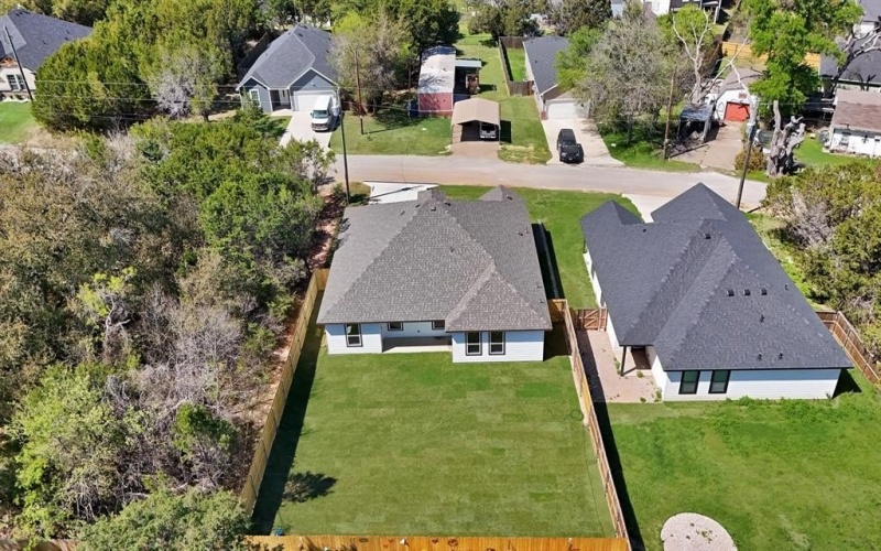 2513 Austin Court, Granbury, TX 76048, 4 Bedrooms Bedrooms, ,2 BathroomsBathrooms,Residential,For Sale,2513 Austin Court,0,21215093