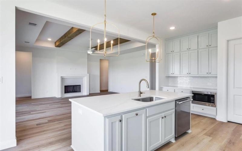 107 Evanston Street, New Fairview, TX 76247, 4 Bedrooms Bedrooms, ,3 BathroomsBathrooms,Residential,For Sale,107 Evanston Street,0,21215215