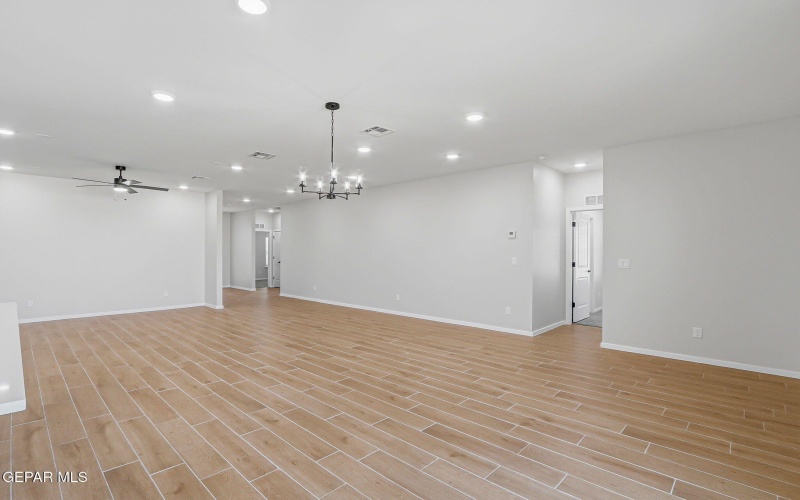 12701 Fredericksberg Avenue, El Paso, TX 79928, 3 Bedrooms Bedrooms, ,2 BathroomsBathrooms,Residential,For Sale,12701 Fredericksberg Avenue,0,940720