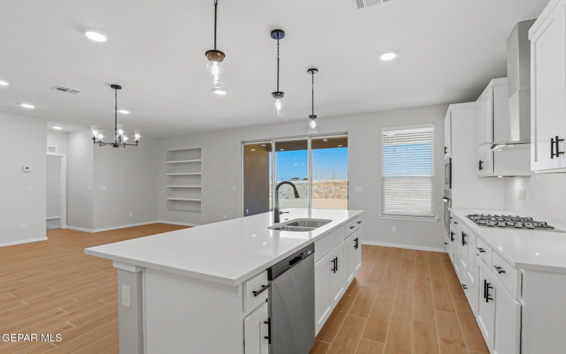 12701 Fredericksberg Avenue, El Paso, TX 79928, 3 Bedrooms Bedrooms, ,2 BathroomsBathrooms,Residential,For Sale,12701 Fredericksberg Avenue,0,940720