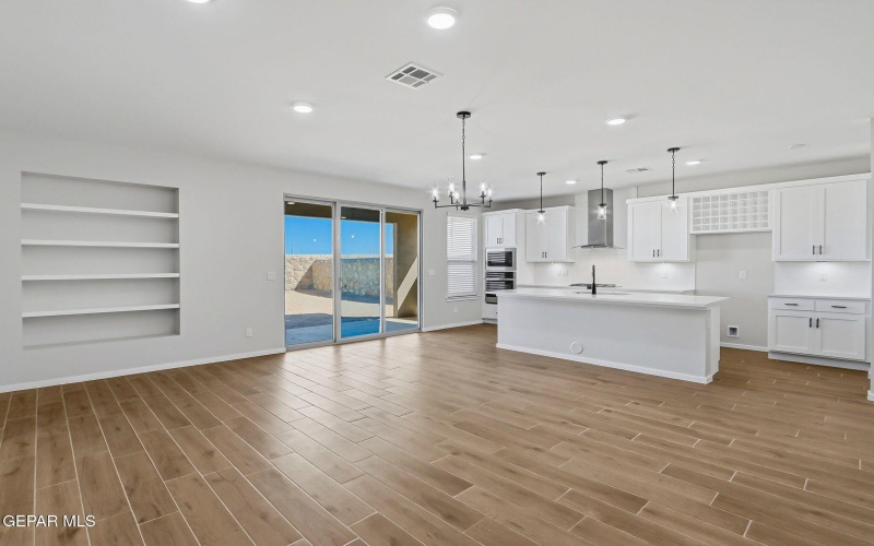 12701 Fredericksberg Avenue, El Paso, TX 79928, 3 Bedrooms Bedrooms, ,2 BathroomsBathrooms,Residential,For Sale,12701 Fredericksberg Avenue,0,940720