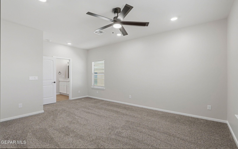 12701 Fredericksberg Avenue, El Paso, TX 79928, 3 Bedrooms Bedrooms, ,2 BathroomsBathrooms,Residential,For Sale,12701 Fredericksberg Avenue,0,940720