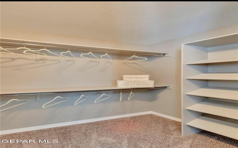 13436 CINDERFORD Avenue, Horizon City, TX 79928, 3 Bedrooms Bedrooms, ,2 BathroomsBathrooms,Residential,For Sale,13436 CINDERFORD Avenue,0,940748