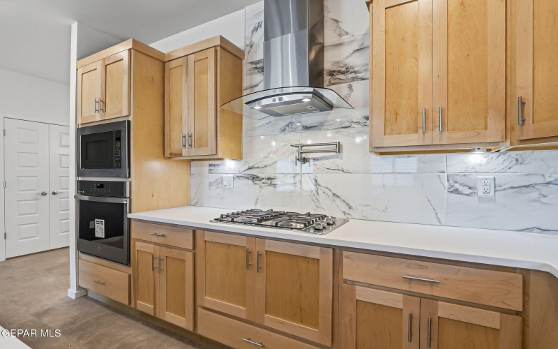 12705 Fredericksberg Avenue, El Paso, TX 79928, 4 Bedrooms Bedrooms, ,2 BathroomsBathrooms,Residential,For Sale,12705 Fredericksberg Avenue,0,940754