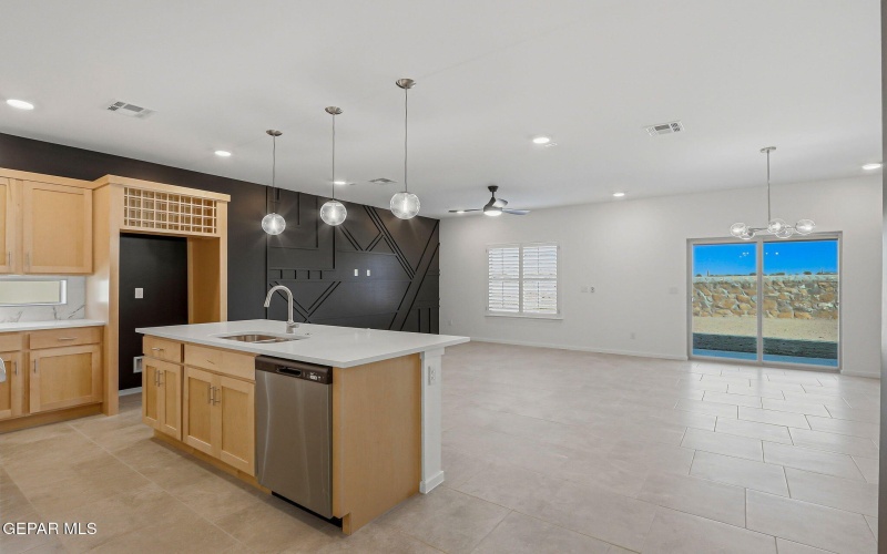 12705 Fredericksberg Avenue, El Paso, TX 79928, 4 Bedrooms Bedrooms, ,2 BathroomsBathrooms,Residential,For Sale,12705 Fredericksberg Avenue,0,940754