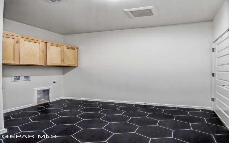 12705 Fredericksberg Avenue, El Paso, TX 79928, 4 Bedrooms Bedrooms, ,2 BathroomsBathrooms,Residential,For Sale,12705 Fredericksberg Avenue,0,940754