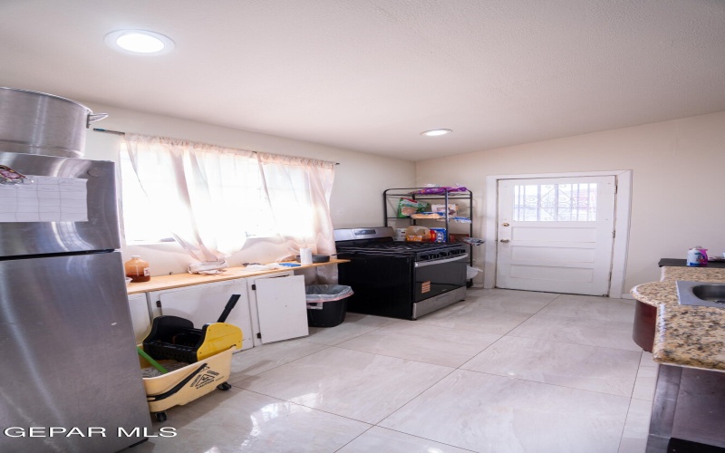 6008 Jemez Drive, El Paso, TX 79905, 2 Bedrooms Bedrooms, ,1 BathroomBathrooms,Residential,For Sale,6008 Jemez Drive,0,940755