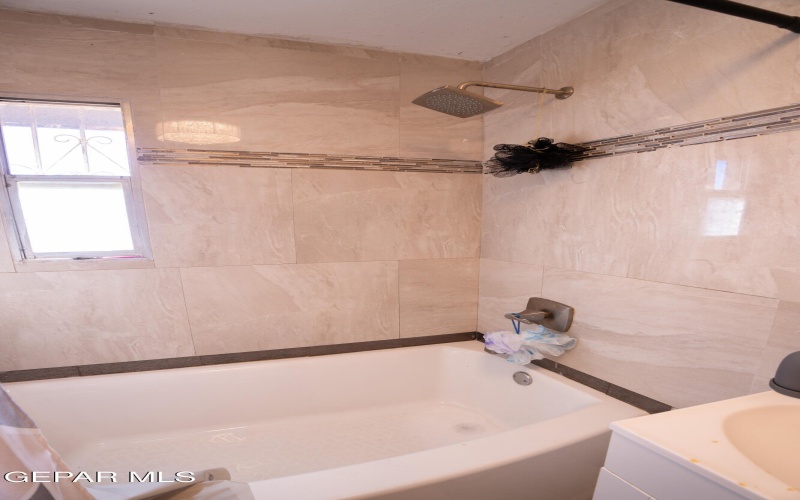 6008 Jemez Drive, El Paso, TX 79905, 2 Bedrooms Bedrooms, ,1 BathroomBathrooms,Residential,For Sale,6008 Jemez Drive,0,940755