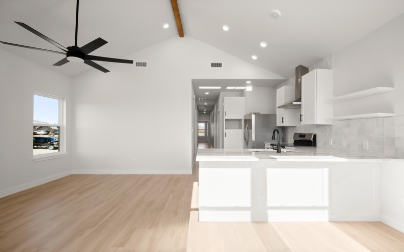 306 S Avenue P, Marble Falls, TX 78654, 3 Bedrooms Bedrooms, ,2 BathroomsBathrooms,Residential,For Sale,306 S Avenue P,0,177107