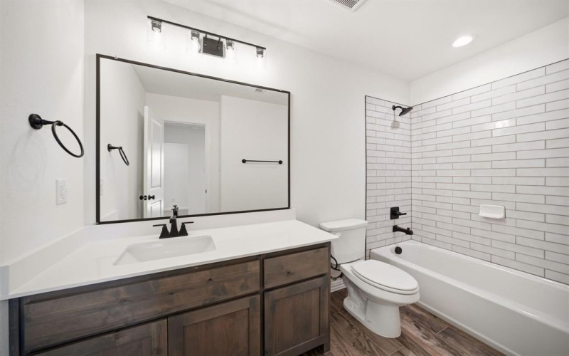 441 Paradise Ridge Drive, Waxahachie, TX 75167, 5 Habitaciones Habitaciones , ,3 BañosBaños,Residential,En Venta,441 Paradise Ridge Drive,0,21197708