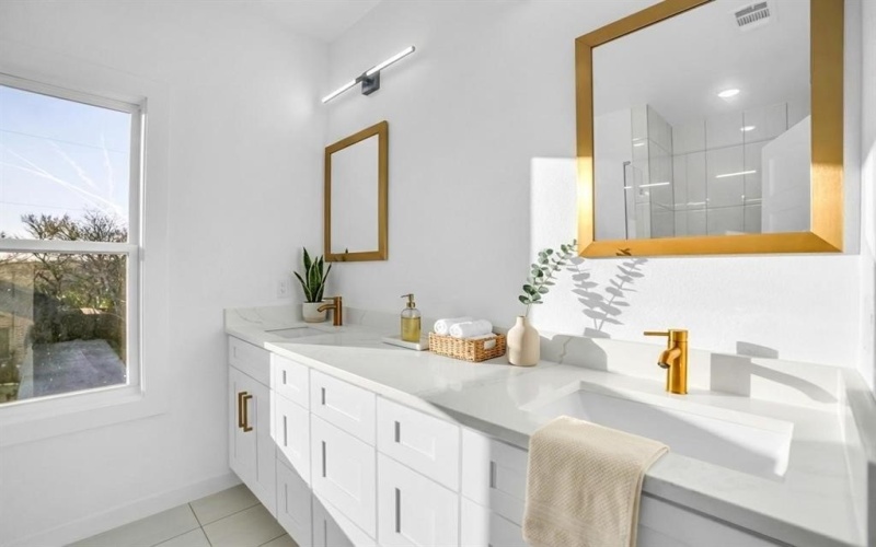 305 Eggar Street, Waxahachie, TX 75165, 3 Bedrooms Bedrooms, ,2 BathroomsBathrooms,Residential,For Sale,305 Eggar Street,0,21212655