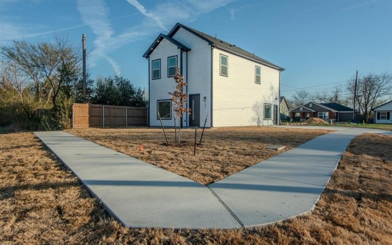 305 Eggar Street, Waxahachie, TX 75165, 3 Bedrooms Bedrooms, ,2 BathroomsBathrooms,Residential,For Sale,305 Eggar Street,0,21212655