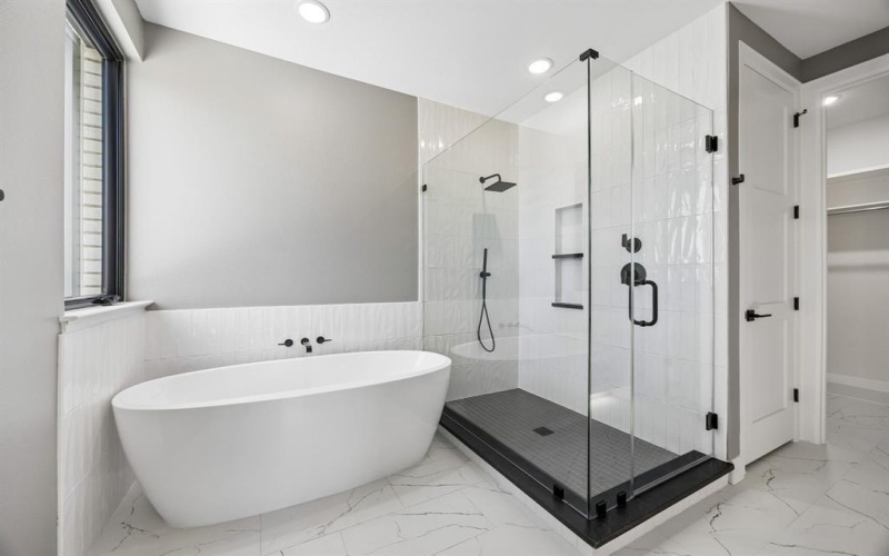 122 S Church Street, McKinney, TX 75069, 4 Bedrooms Bedrooms, ,5 BathroomsBathrooms,Residential,For Sale,122 S Church Street,0,21214947