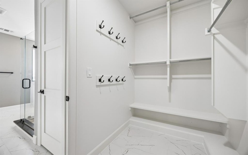 122 S Church Street, McKinney, TX 75069, 4 Bedrooms Bedrooms, ,5 BathroomsBathrooms,Residential,For Sale,122 S Church Street,0,21214947