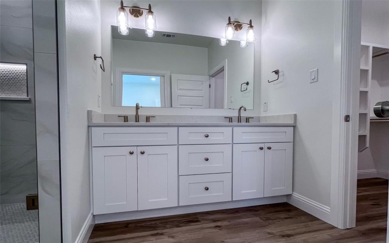 729 N 9th Avenue, Denison, TX 75021, 4 Bedrooms Bedrooms, ,2 BathroomsBathrooms,Residential,For Sale,729 N 9th Avenue,0,21215033