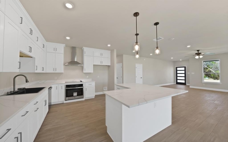 619 Lanai Circle, Runaway Bay, TX 76426, 4 Bedrooms Bedrooms, ,2 BathroomsBathrooms,Residential,For Sale,619 Lanai Circle,0,21215474