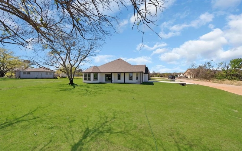 619 Lanai Circle, Runaway Bay, TX 76426, 4 Bedrooms Bedrooms, ,2 BathroomsBathrooms,Residential,For Sale,619 Lanai Circle,0,21215474