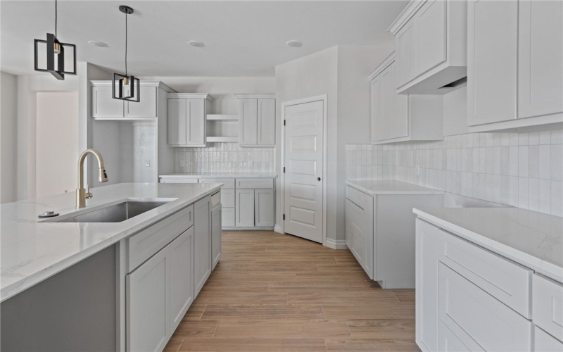 530 Cole Street, Corpus Christi, TX 78404, 4 Bedrooms Bedrooms, ,3 BathroomsBathrooms,Residential,For Sale,530 Cole Street,0,473570