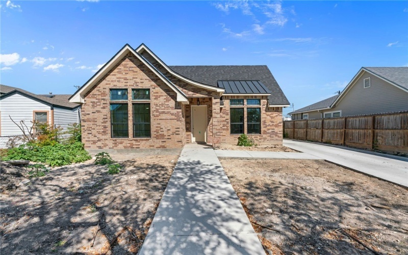 530 Cole Street, Corpus Christi, TX 78404, 4 Bedrooms Bedrooms, ,3 BathroomsBathrooms,Residential,For Sale,530 Cole Street,0,473570