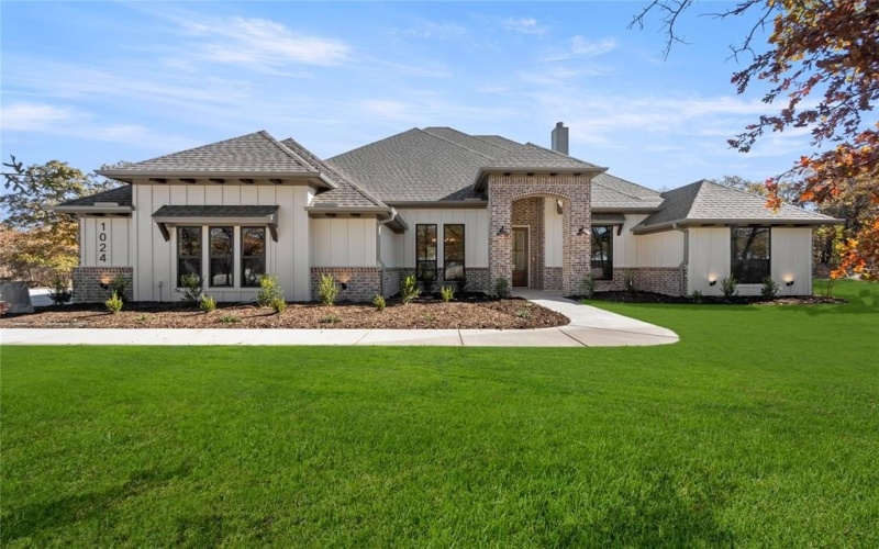 1024 Arbor Hills Court, Poolville, TX 76487, 4 Bedrooms Bedrooms, ,3 BathroomsBathrooms,Residential,For Sale,1024 Arbor Hills Court,20724555